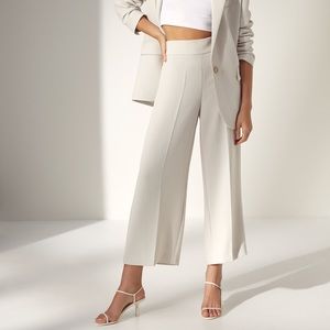 New Aritzia Sabina Pant in color tannin